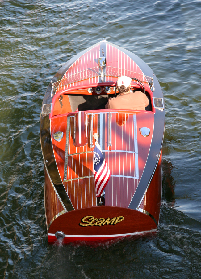 16 ft Chris Craft Special Race Boat Classic Boat overhead view