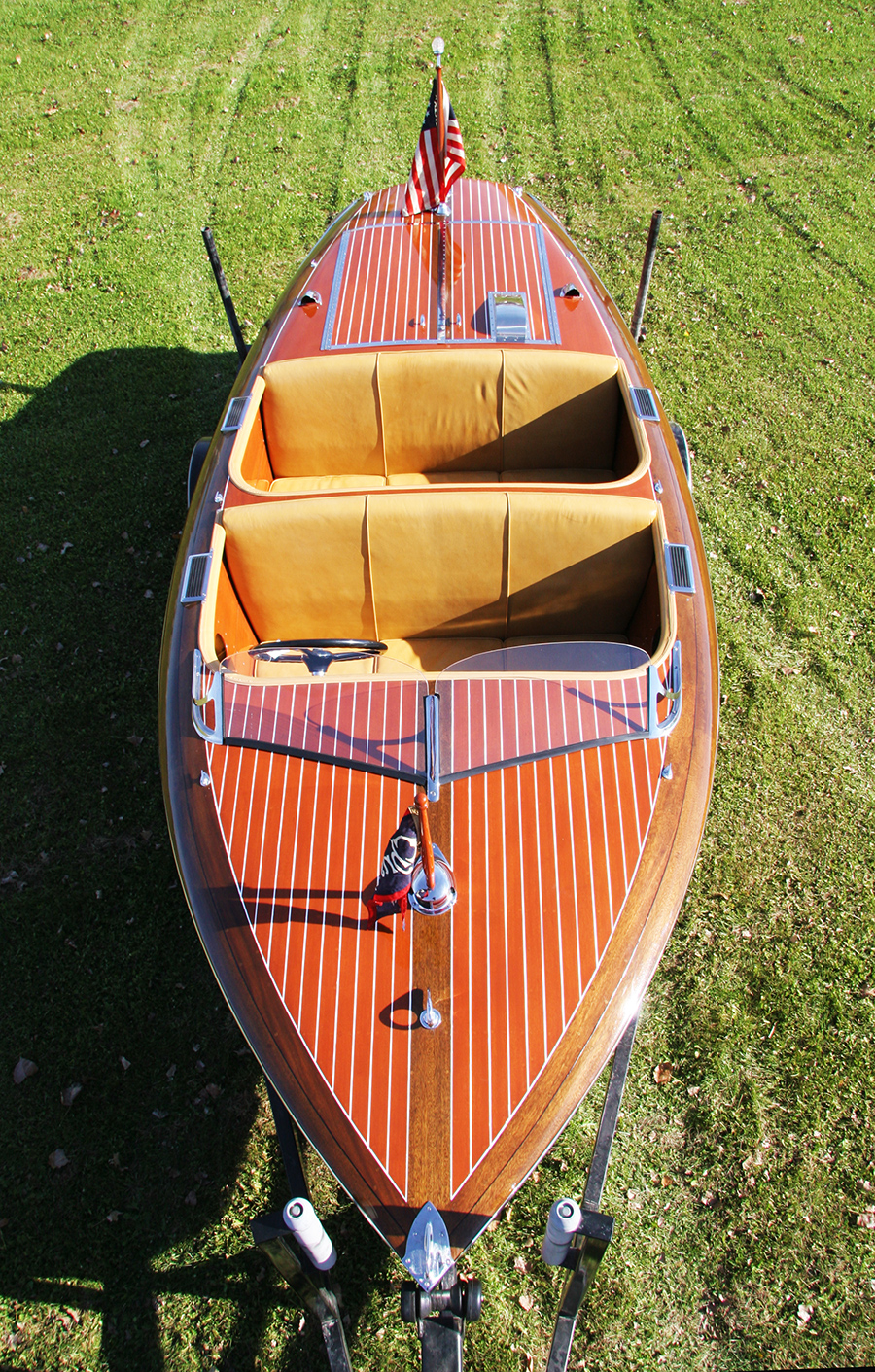 17' Chris Craft Barrel Back Runabout