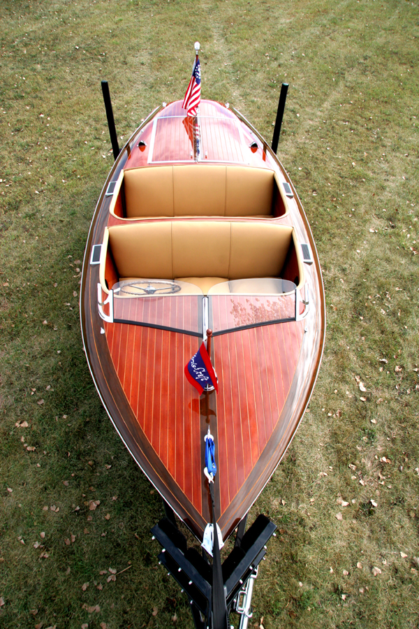 1940 17' Chris Craft Barrel Back