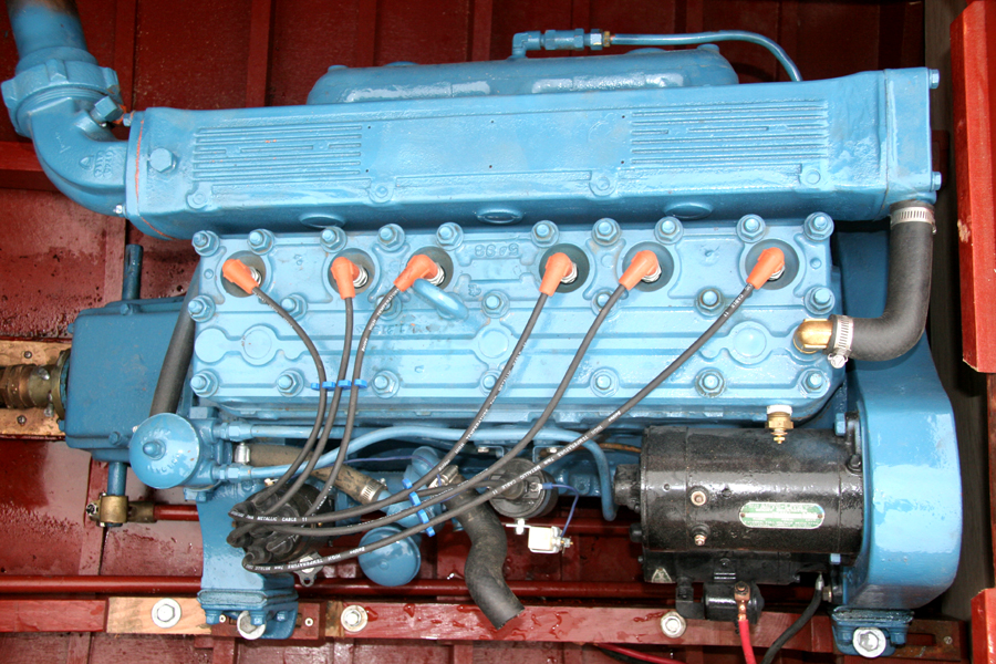 Chris Craft KFL engine