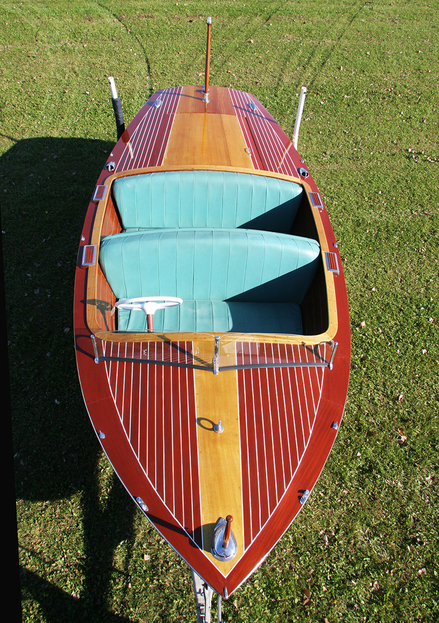 Front Deck - Chris Craft 17' Deluxe Runabout