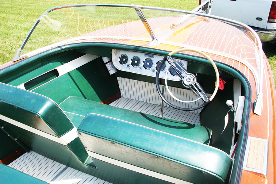 Chris Craft 18' Continental Steering Wheel