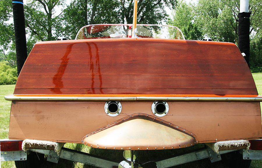 1959 18' Chris Craft Capri transom