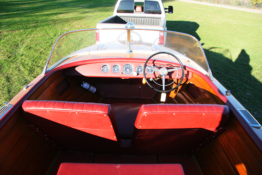 1958 18' Chris Craft Continental dash board