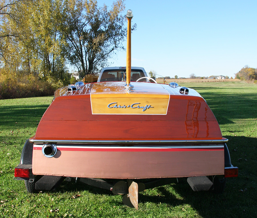 18' Chris Craft Riviera transom