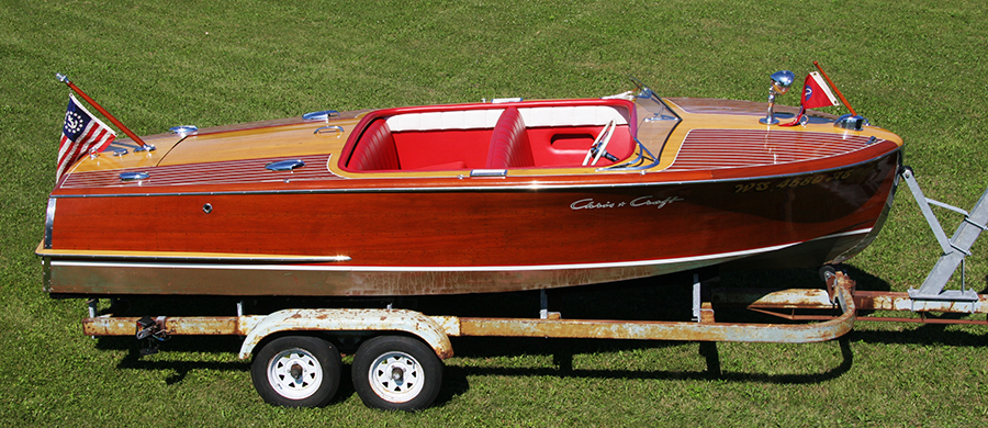 18' 1950 Chris Craft Riviera