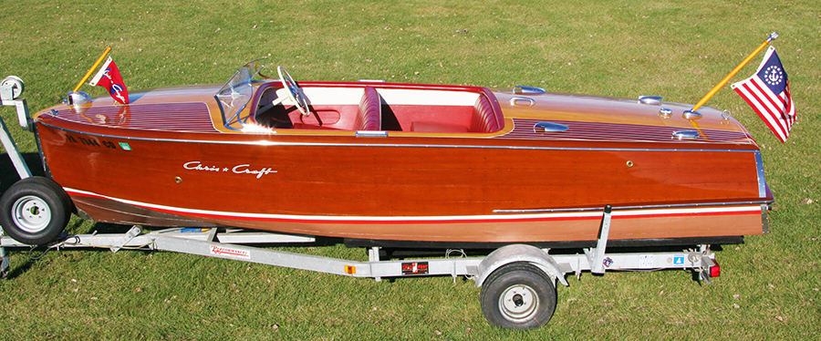 Chris Craft 18' Riviera