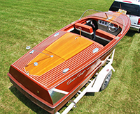 1960 19 ft Chris Craft Capri