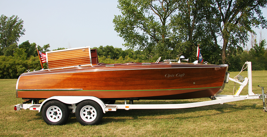 19' Chris Craft Barrel Back For Sale