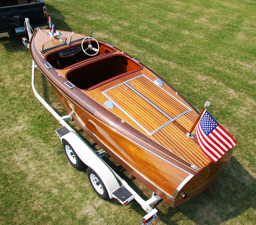 19' Chris Craft Barrel Back For Sale