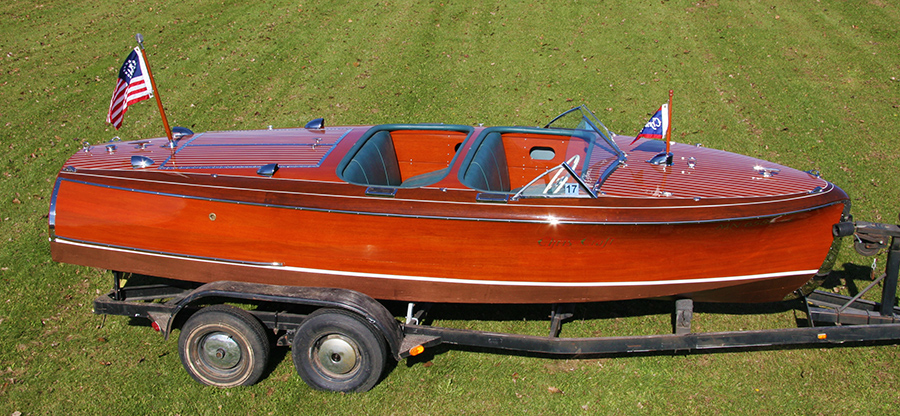 1941 19' Chris Craft Barrel Back Custom Runabout