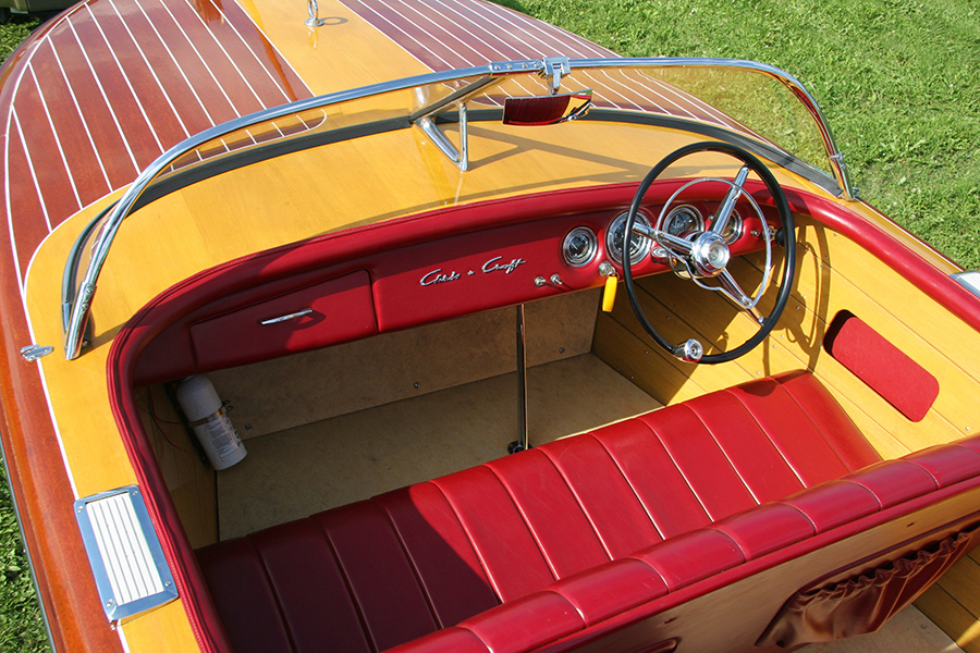 1957 19' Chris Craft Capri dash board