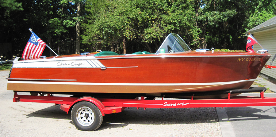 1961 19' Chris Craft Capri Starboard Side