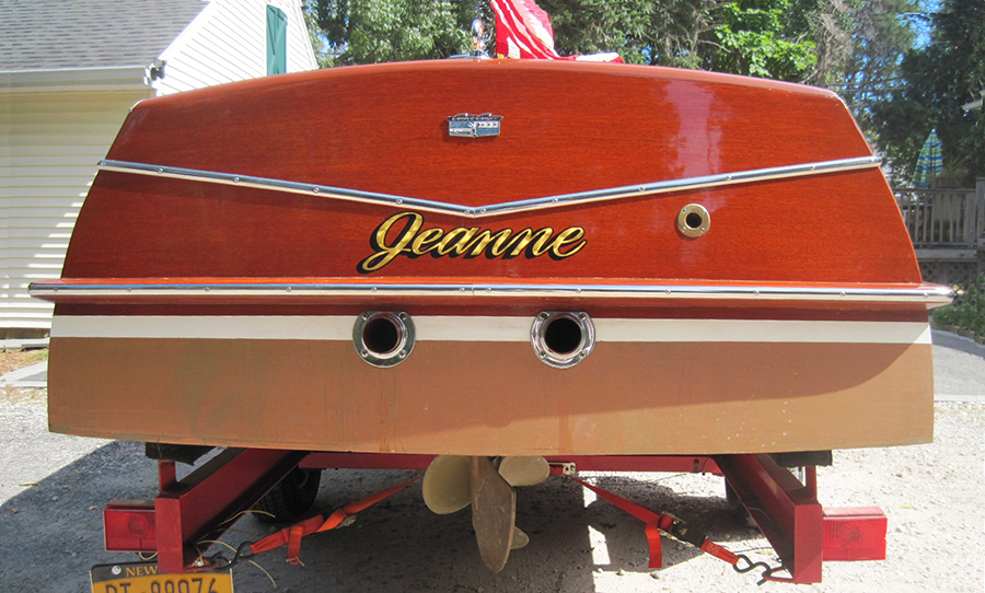 1961 19' Chris Craft Capri transom