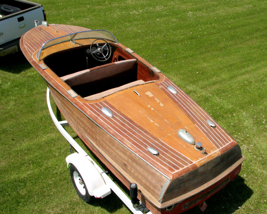 Classic Chris Craft Capri Project Boat