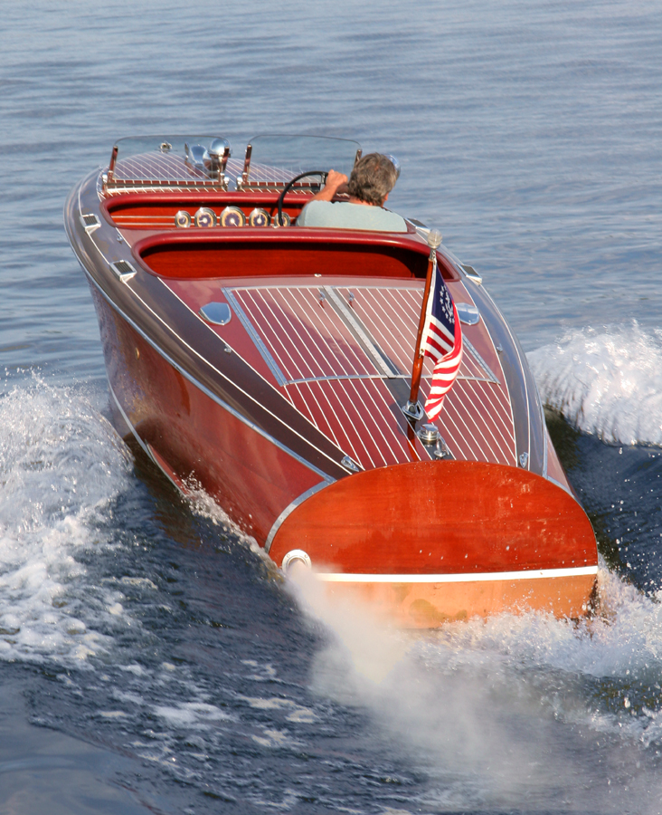 1940 19' Chris Craft Custom Runabout Barrel Back