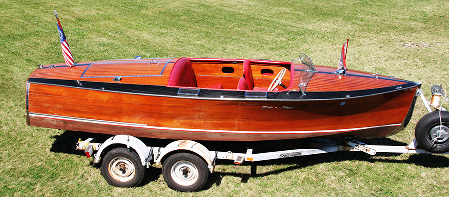 1936 Chris Craft Custom Runabout starboard