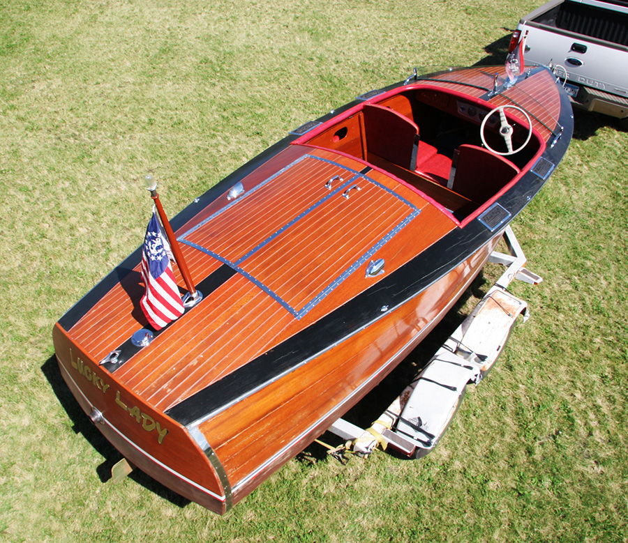 1936 Chris Craft Custom Runabout starboard side