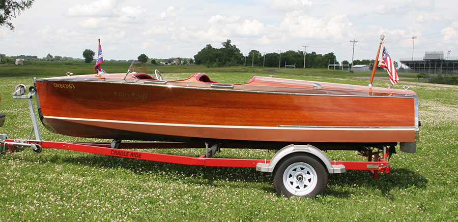 1937 19' Chris Craft Custom Runabout for sale side view