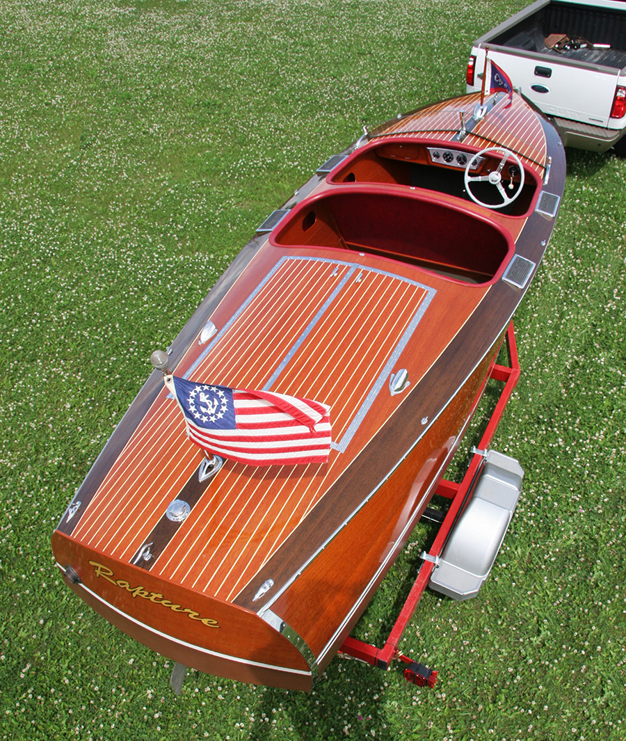 1937 19' Chris Craft Custom Runabout 52n