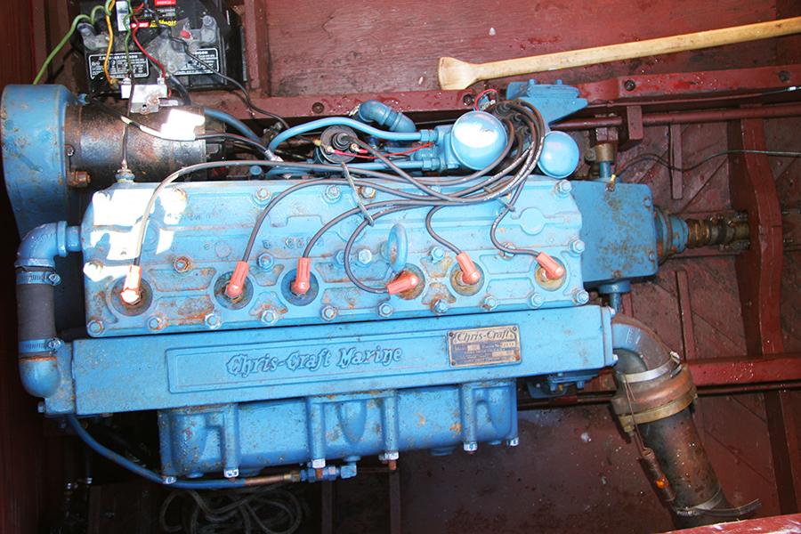 Chris Craft MBL 158 hp engine