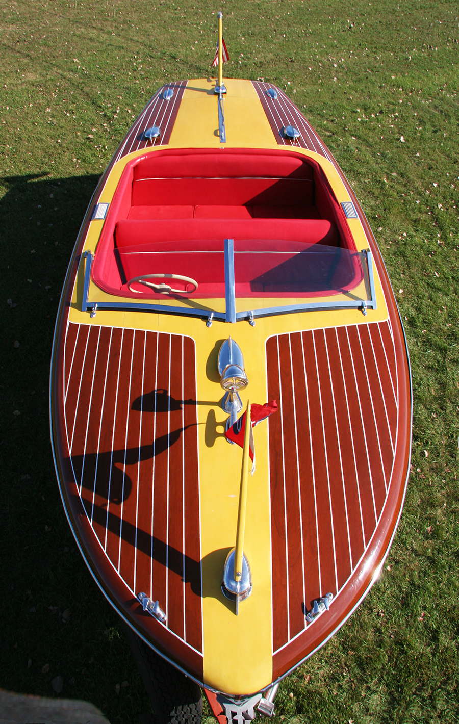 20 ft Chris Craft Custom Runabout