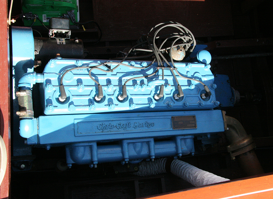 Chris Craft 6-cylinder MBL engine. 158 H.P.