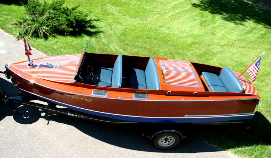 20' Triple Cockpit Chris Craft Antique Boat