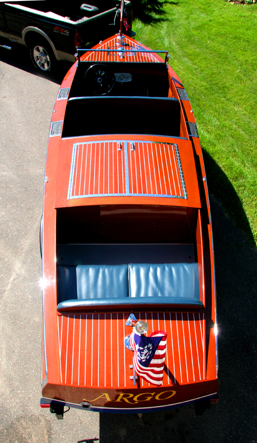 Antique Boat - Chris Craft Triple Cockpit