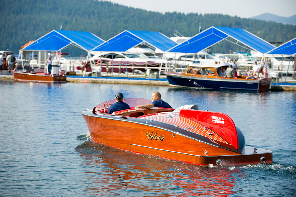 1948 Ventnor 23 ft Twin Engine Classic Wooden Boat for Sale