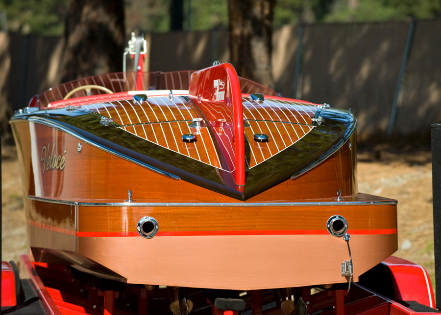 1948 23' Ventnor Mahogany Runabout, Super Cool Transom