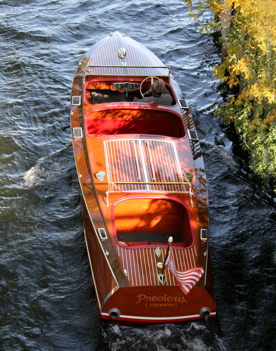 1937 25' Chris Craft Triple Cockpit rear view