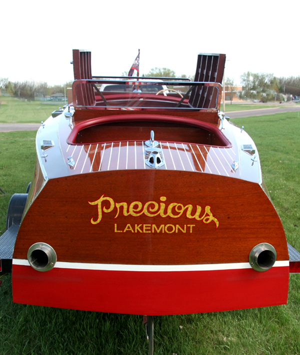 1937 25' Chris Craft Triple Cockpit Runabout transom