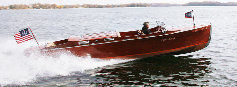 1928 26' Chris Craft Triple Cockpit in water under power