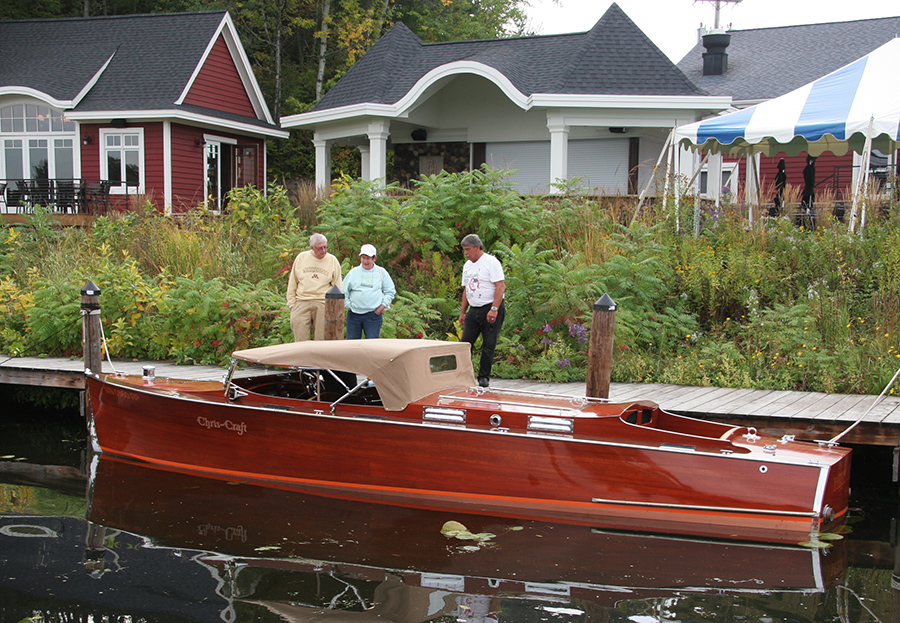 Chris Craft 26' Triple Cockpit folding top