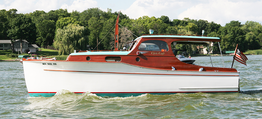 Chris Craft 28 ft classic cabin cruiser for sale