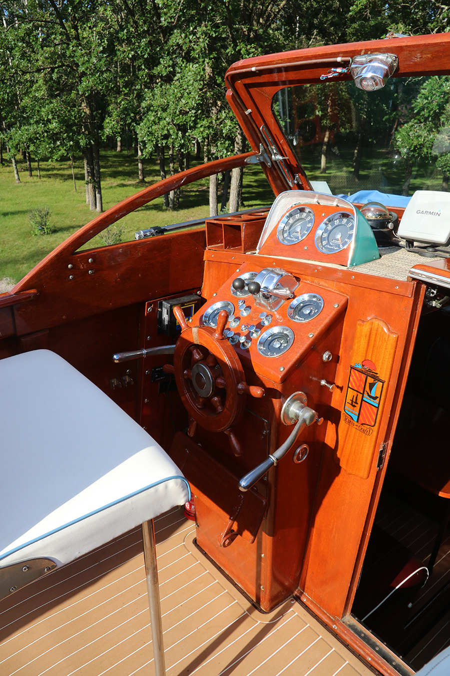 Classic Chris Craft Cabin Cruiser Helm