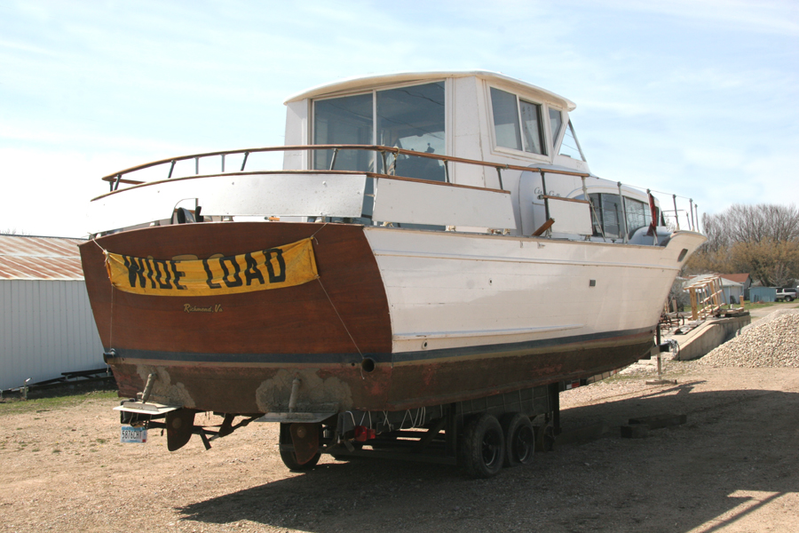 chris craft constellation project teak cabin cruiser