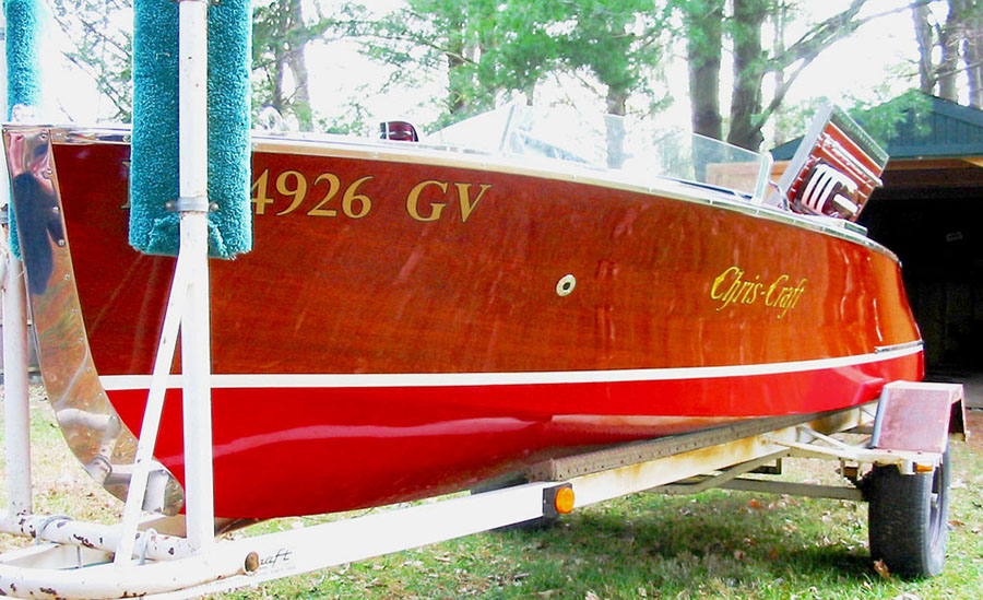 16 ft Chris Craft Special Race Boat Barrel Back port side