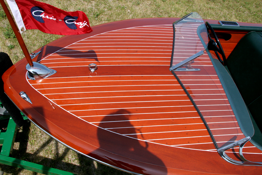 front deck - 1947 17' Chris Craft Deluxe Runabout