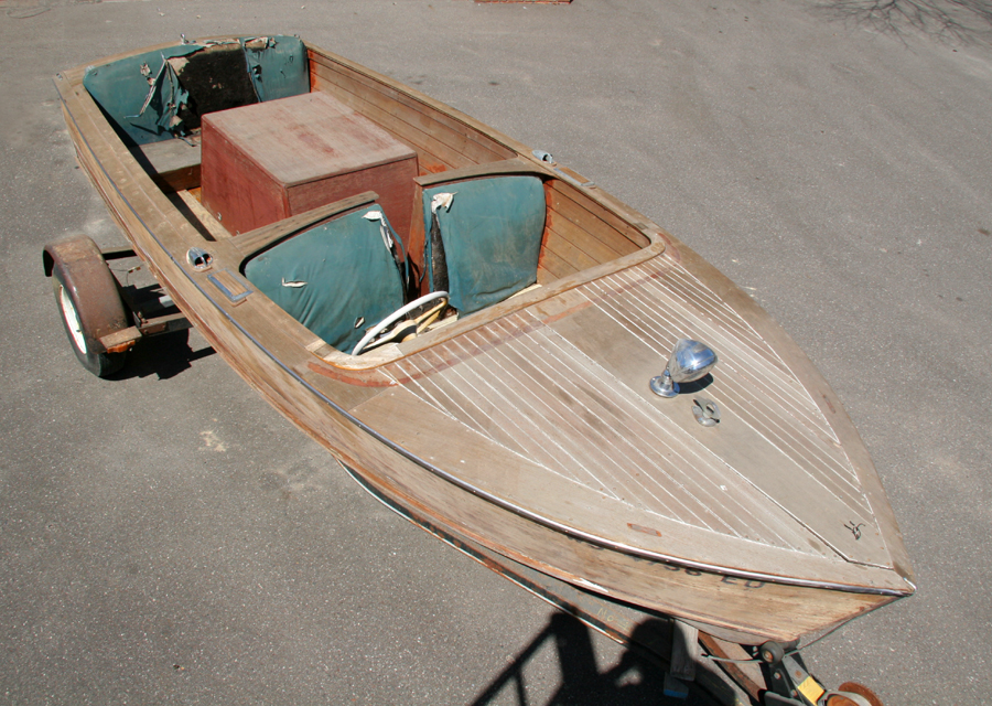 Antique Boats - 17 foot utility