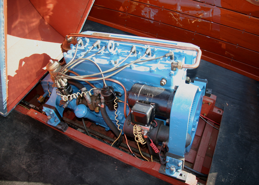 Chris Craft Model K engine