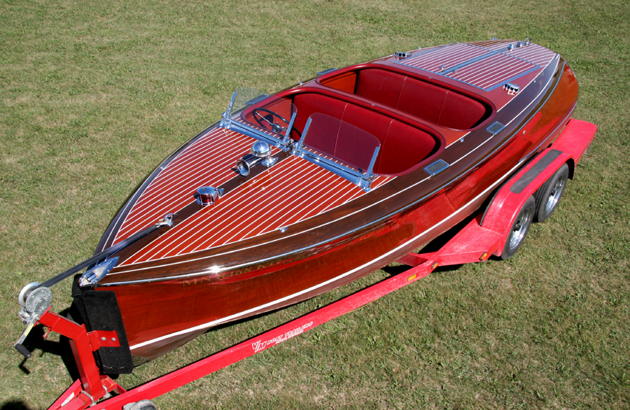 1940 19' Chris Craft Custom Runabout Barrel Back