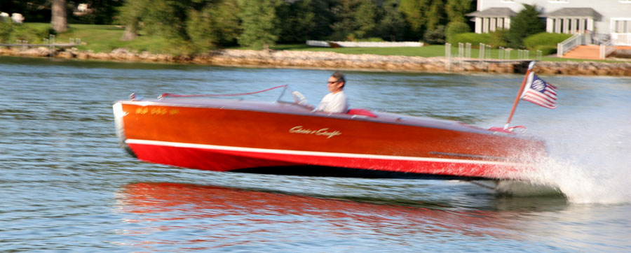 Antique Boats - Chris Craft 19' Racing Runabout