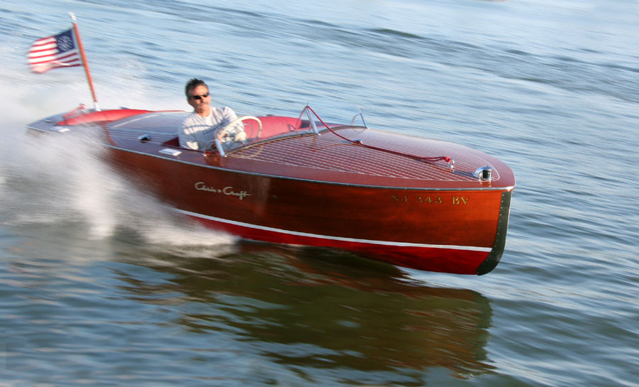 Chris Craft Racer