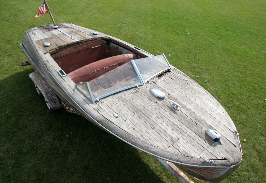 1949 20 ft Chris Craft Custom Runabout