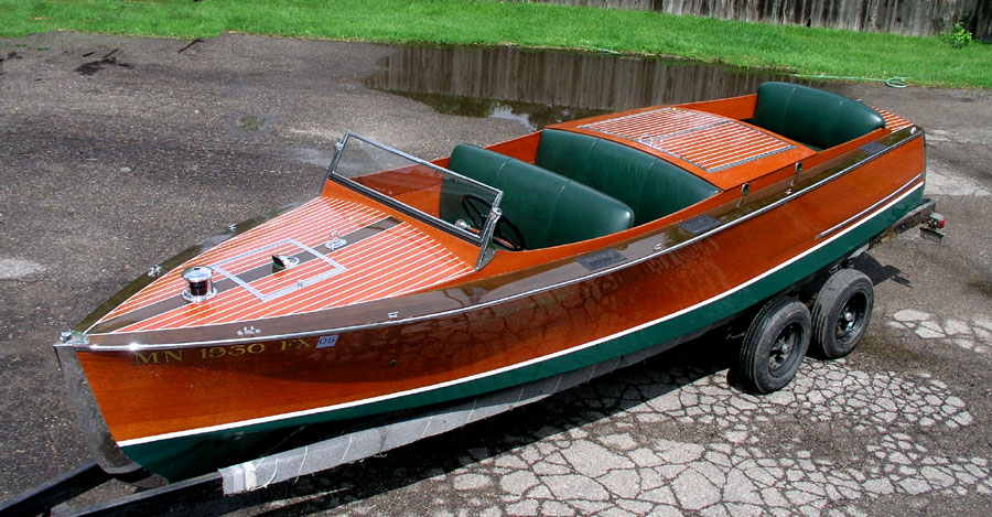1930 22' Chris Craft Custom Runabout Triple Cockpit classic boat for sale