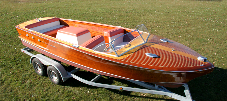 1956 23' Chris-Craft Continental