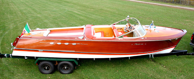 29-riva-34f-2006-039-8in.jpg